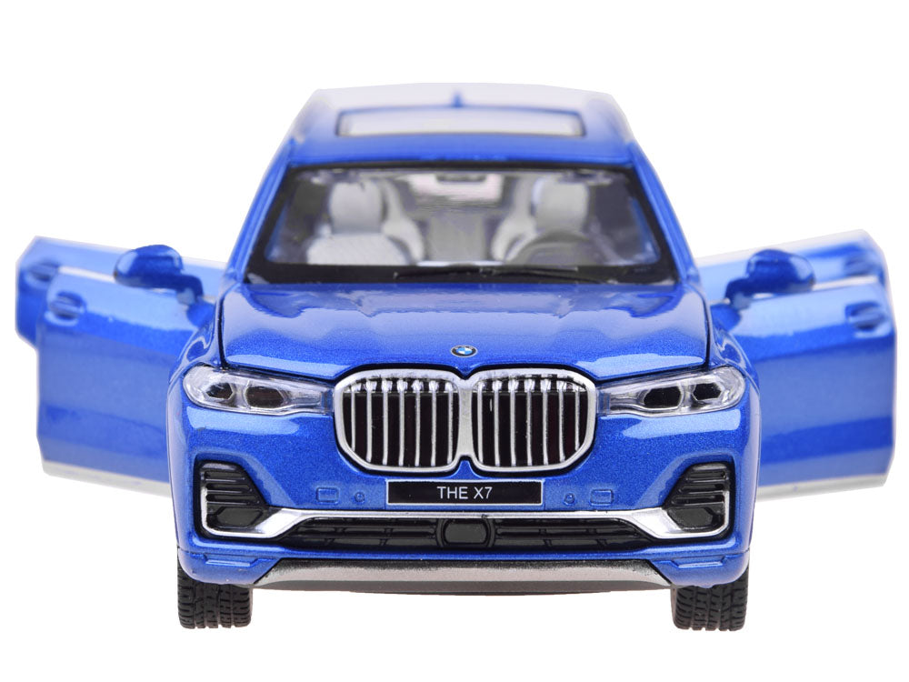 Metalni autić BMW X7 (1:32)