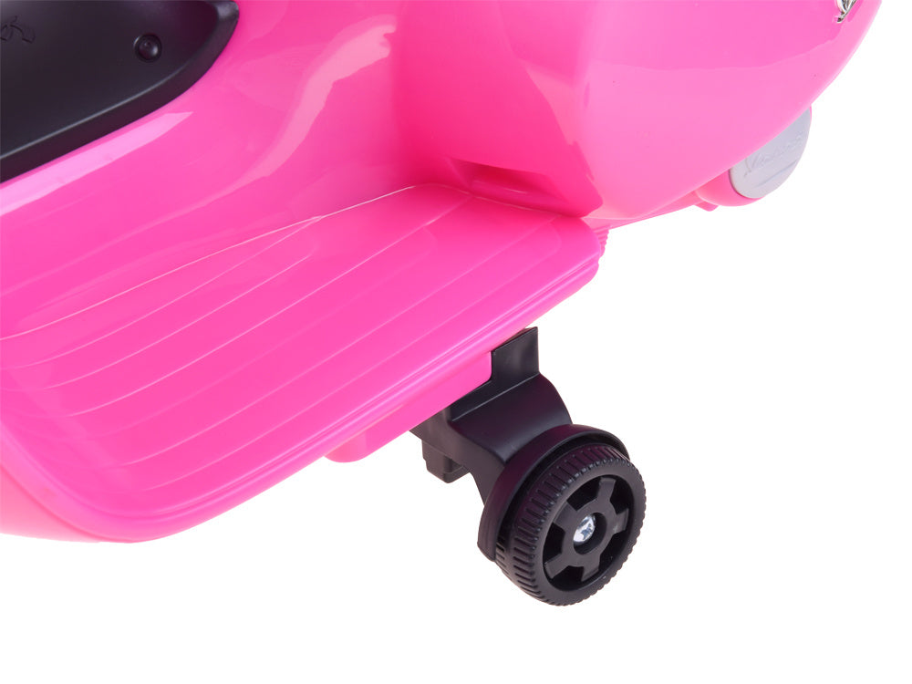 Mini Vespa na akumulator – bijela
