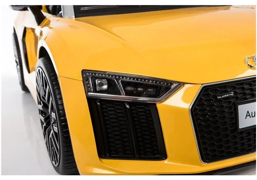 Licencirani auto na akumulator Audi R8 Spyder - žuti/lakirani