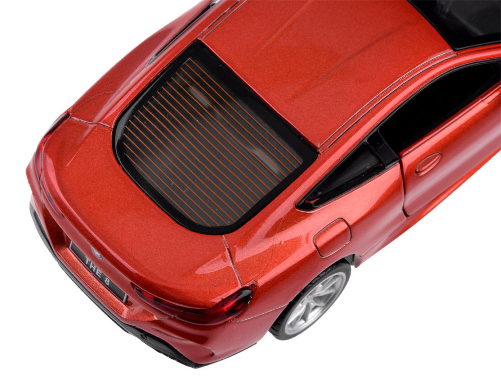 Metalni BMW M850i Coupe (1:35)