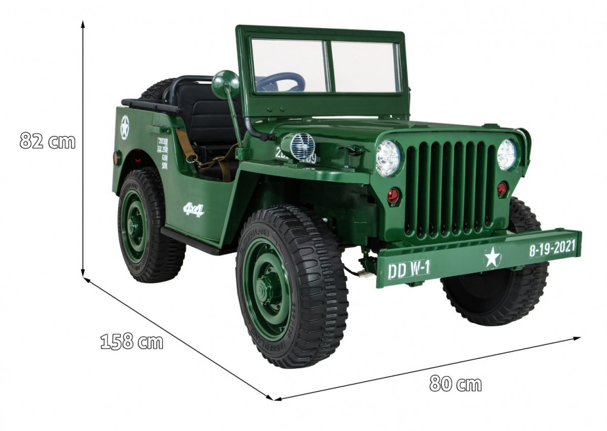 Retro Military Vehicle 4x4 Green