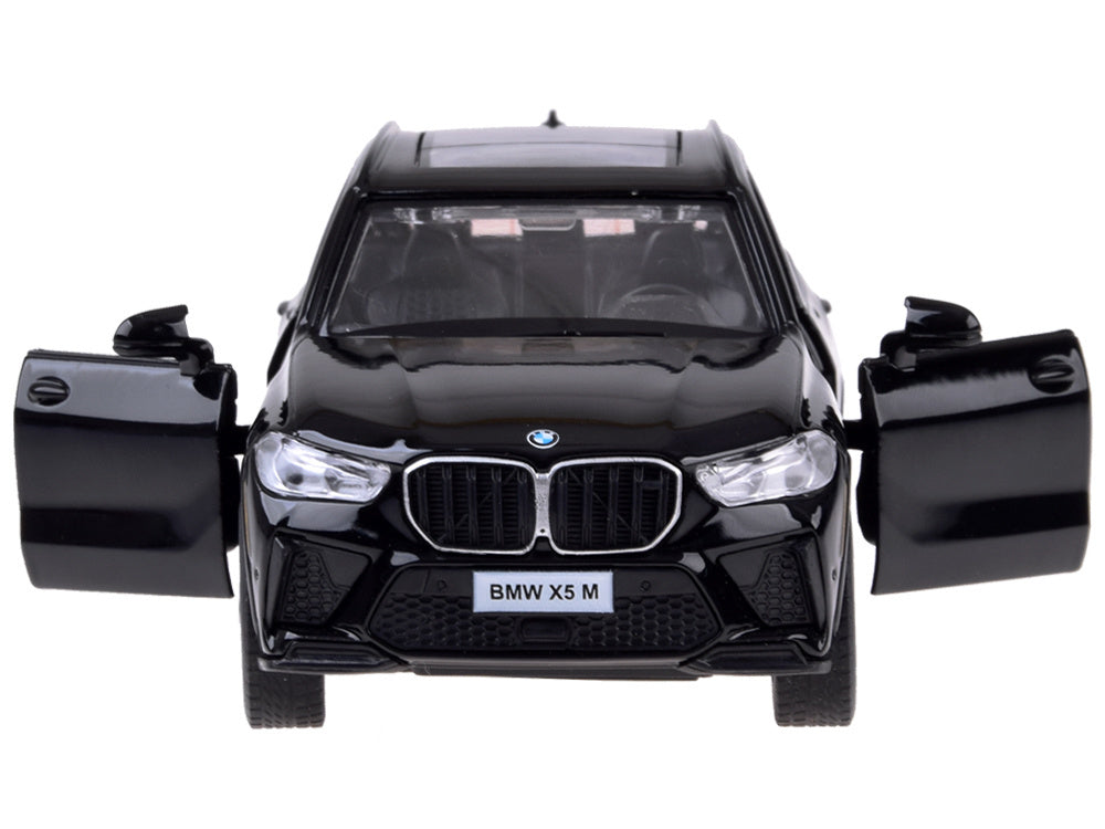 Metalni BMW X5M s efektima