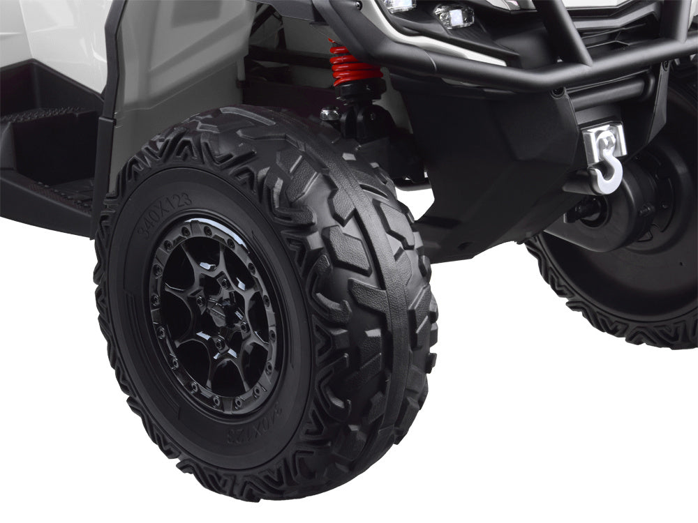 Quad Can-am Outlander 4×4 dvosjed sivi
