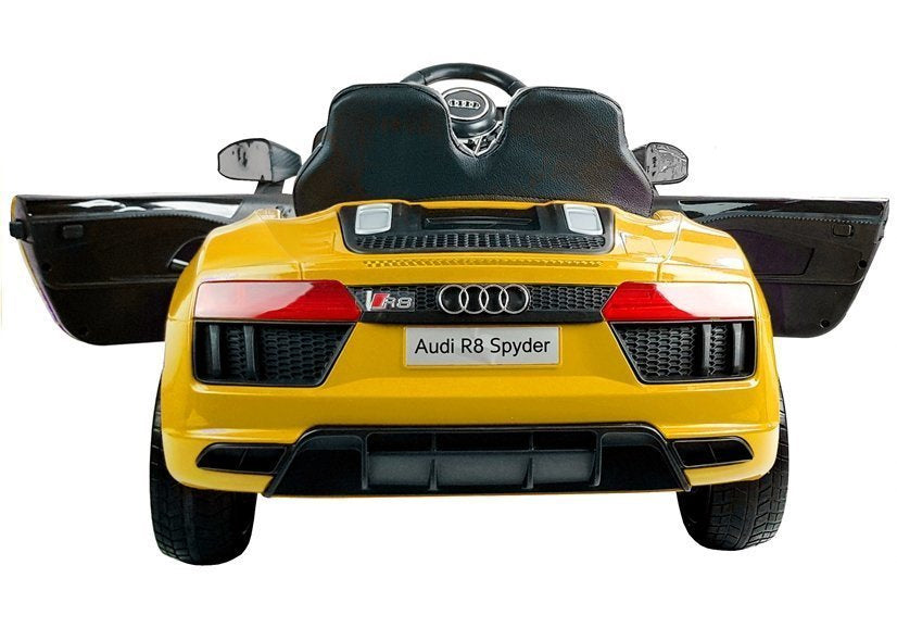 Licencirani auto na akumulator Audi R8 Spyder - žuti