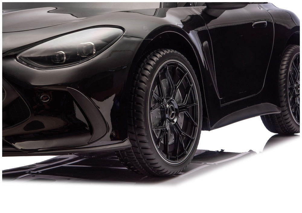Licencirani auto na akumulator Mercedes GT63 AMG DK-GT63 24V - dvosjed - crni/lakirani