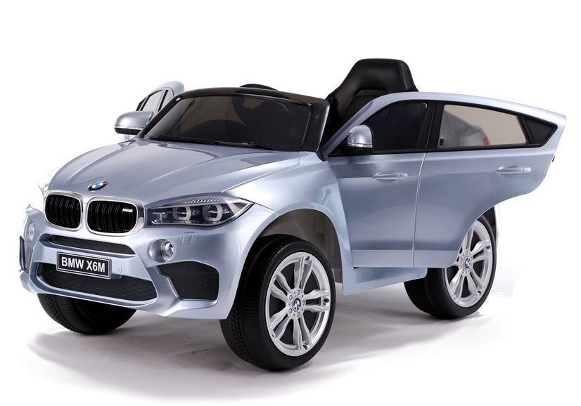 Licencirani auto na akumulator BMW X6 - sivi/lakirani