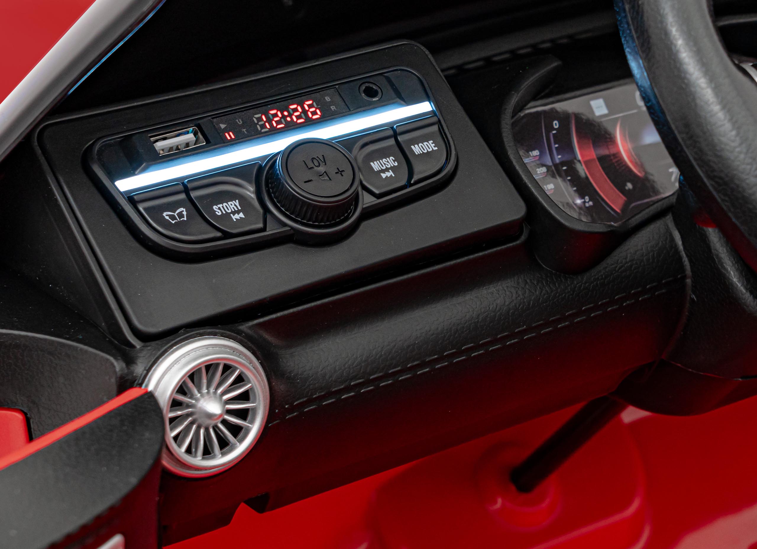 Licencirani auto na akumulator Mercedes Benz AMG SL63 4x4 - crveni