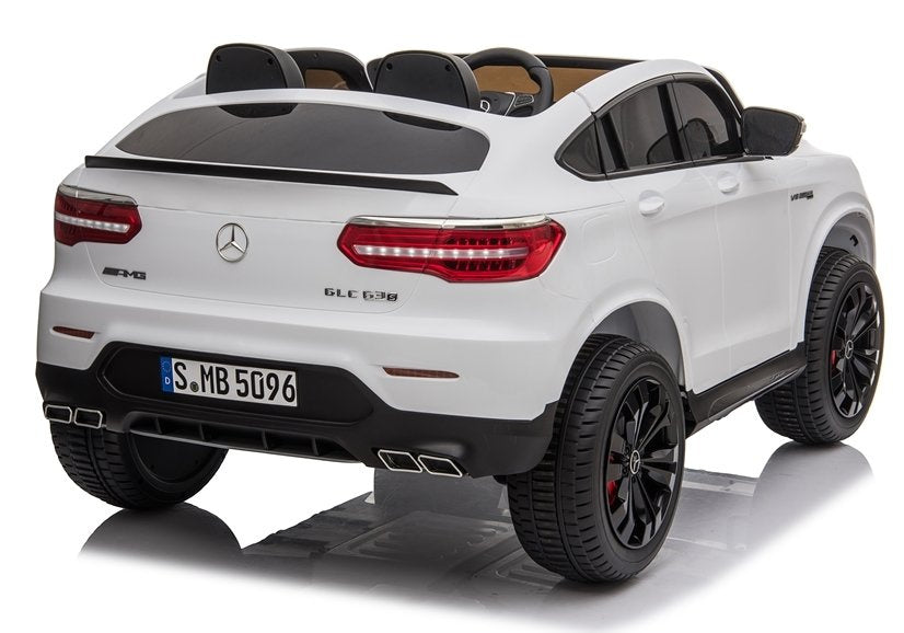 Licencirani auto na akumulator Mercedes GLC 63S QLS 4×4 – dvosjed – bijeli