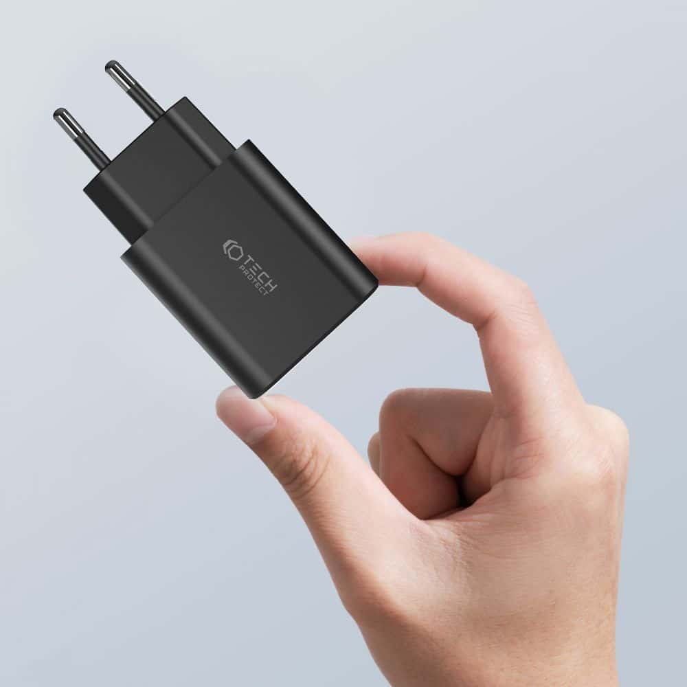 TECH-PROTECT NC30W 3-PORTNI ZIDNI PUNJAČ PD30W/QC3.0 CRNI