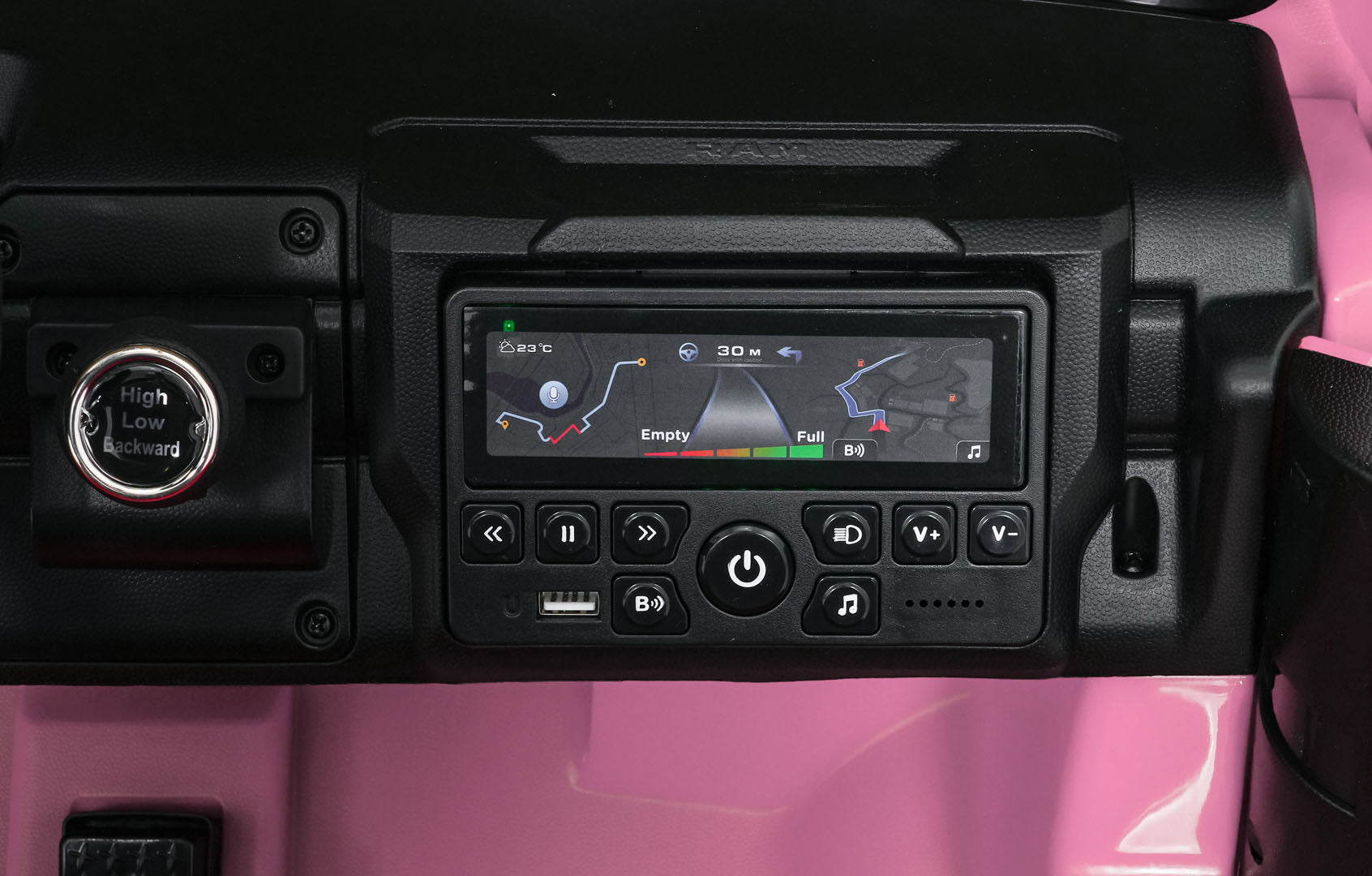 Licencirani auto na akumulator RAM 3500 - dvosjed - rozi