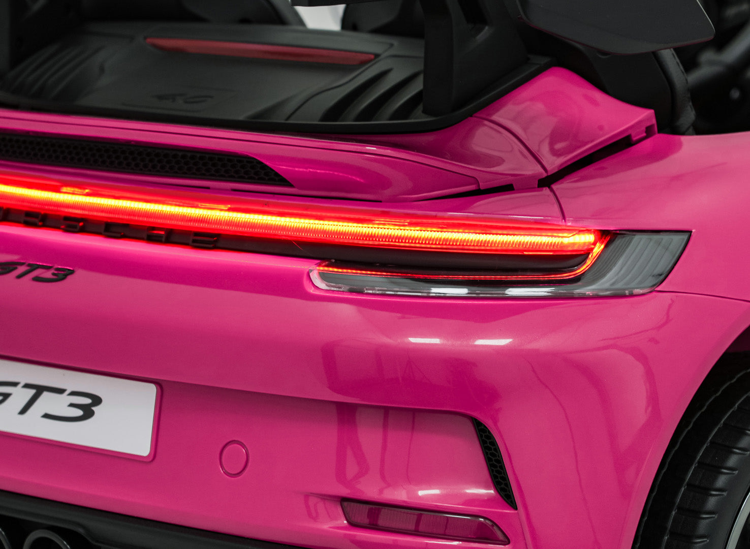Licencirani auto na akumulator Porsche 911 GT3 4x4 STRONG MP4 - dvosjed - rozi