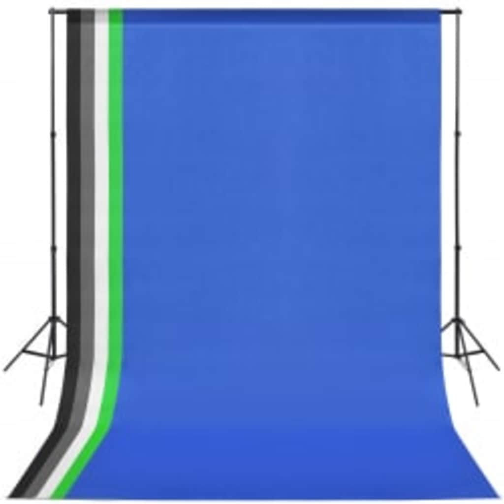 Fotografska oprema s rasvjetom softbox i pozadinom