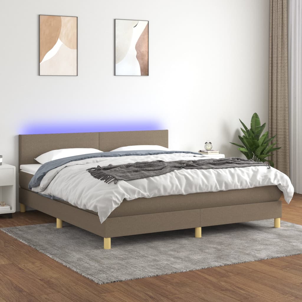 Krevet box spring s madracem LED smeđesivi 180x200 cm tkanina