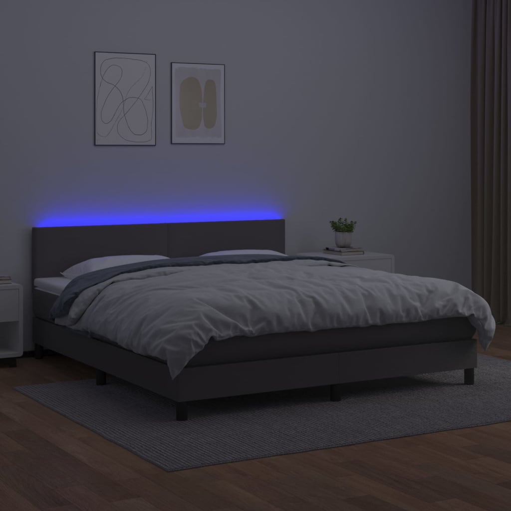 Krevet box spring s madracem LED sivi 180x200cm od umjetne kože