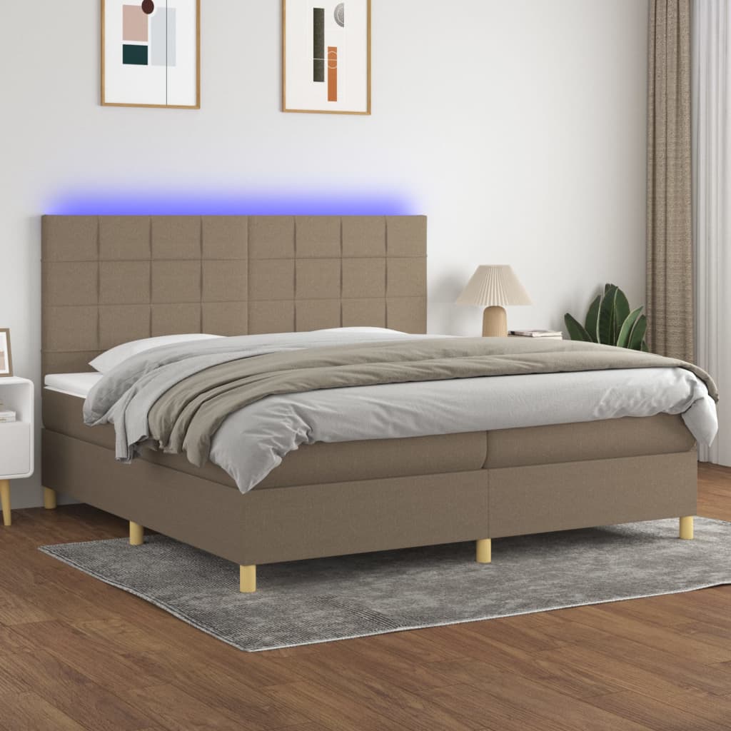 Krevet box spring s madracem LED smeđesivi 200x200 cm tkanina
