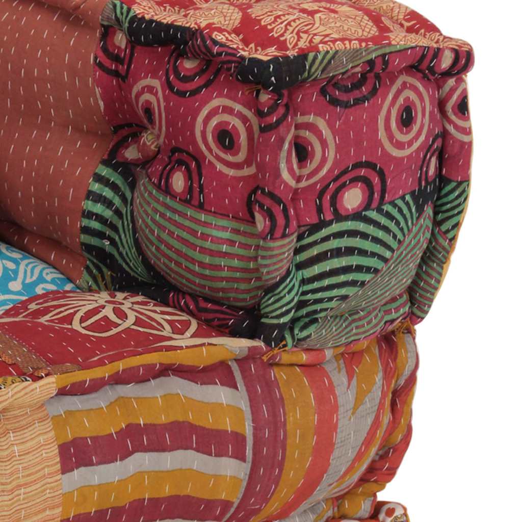Modularni tabure s jastukom od tkanine s uzorkom patchwork