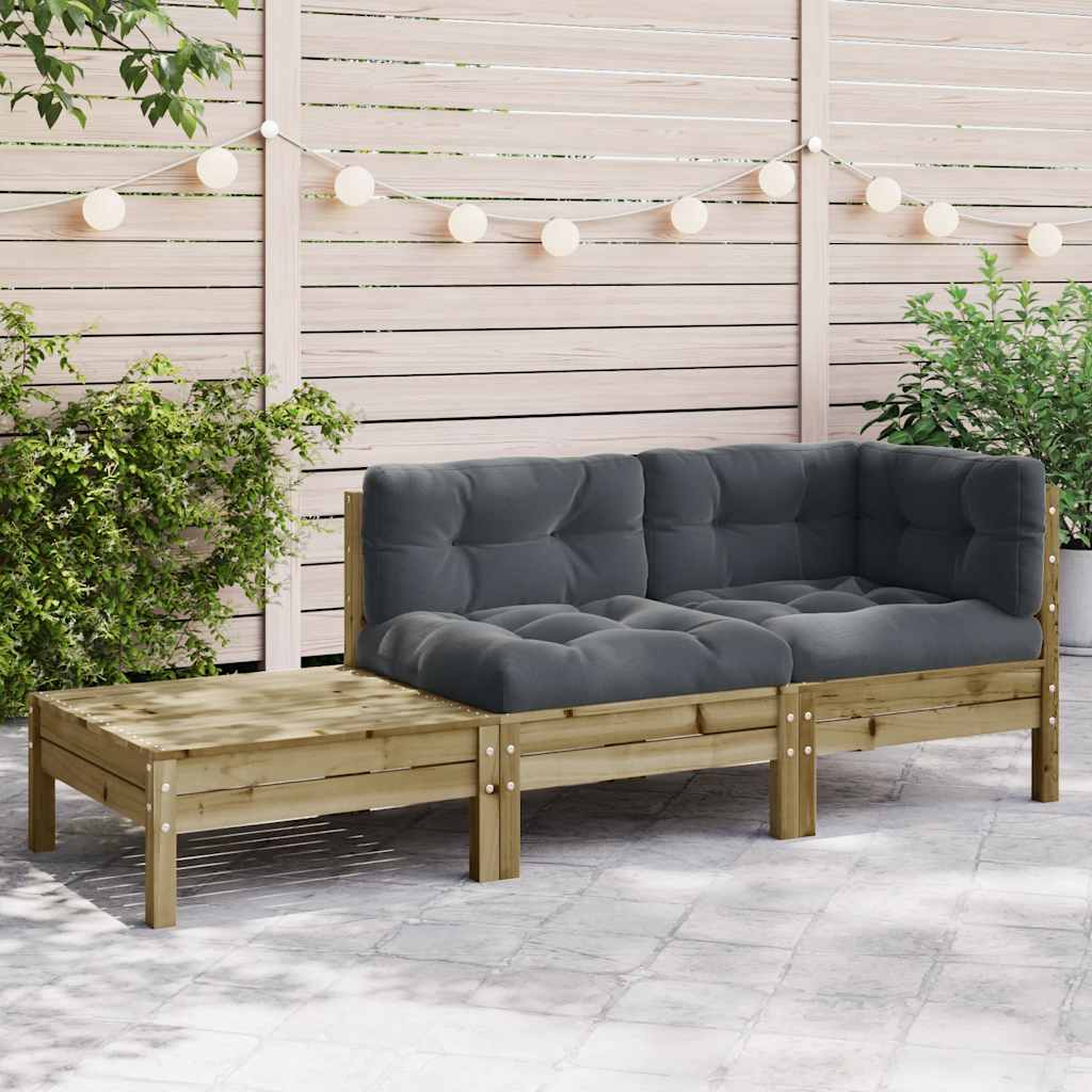 Vrtna sofa s jastucima i tabureom od impregnirane borovine