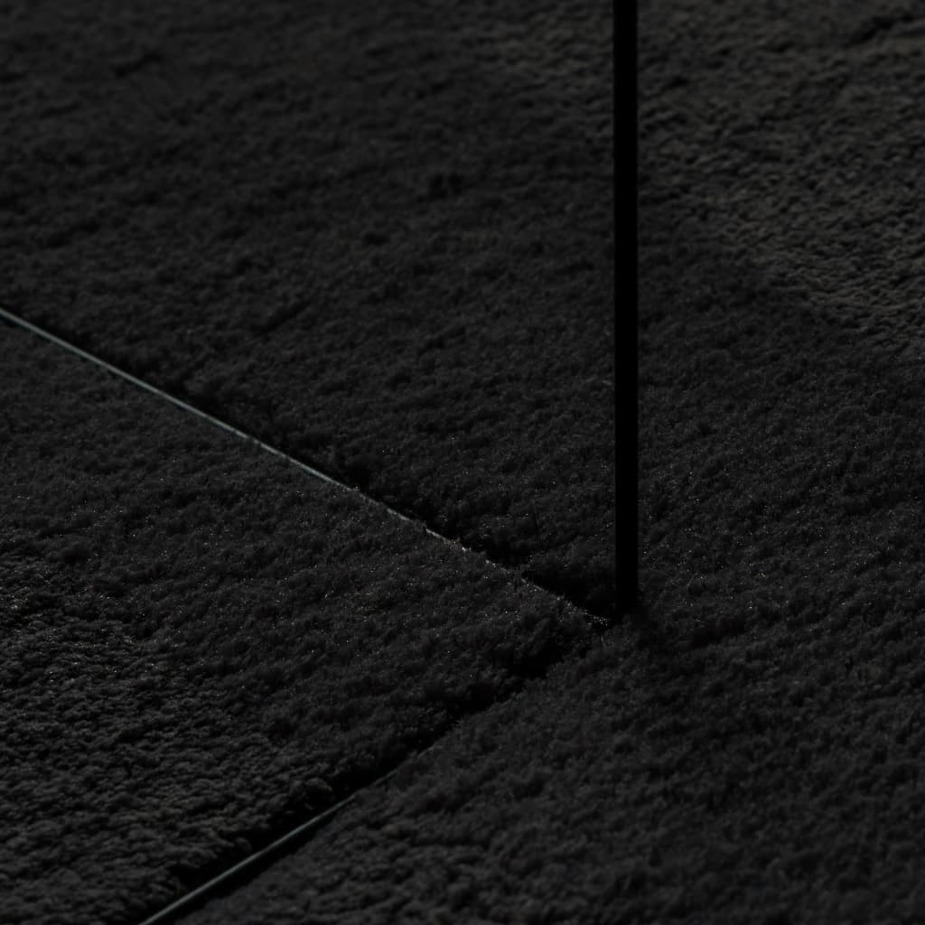 Tepih HUARTE kratkih vlakana mekani i perivi crni 120x120 cm