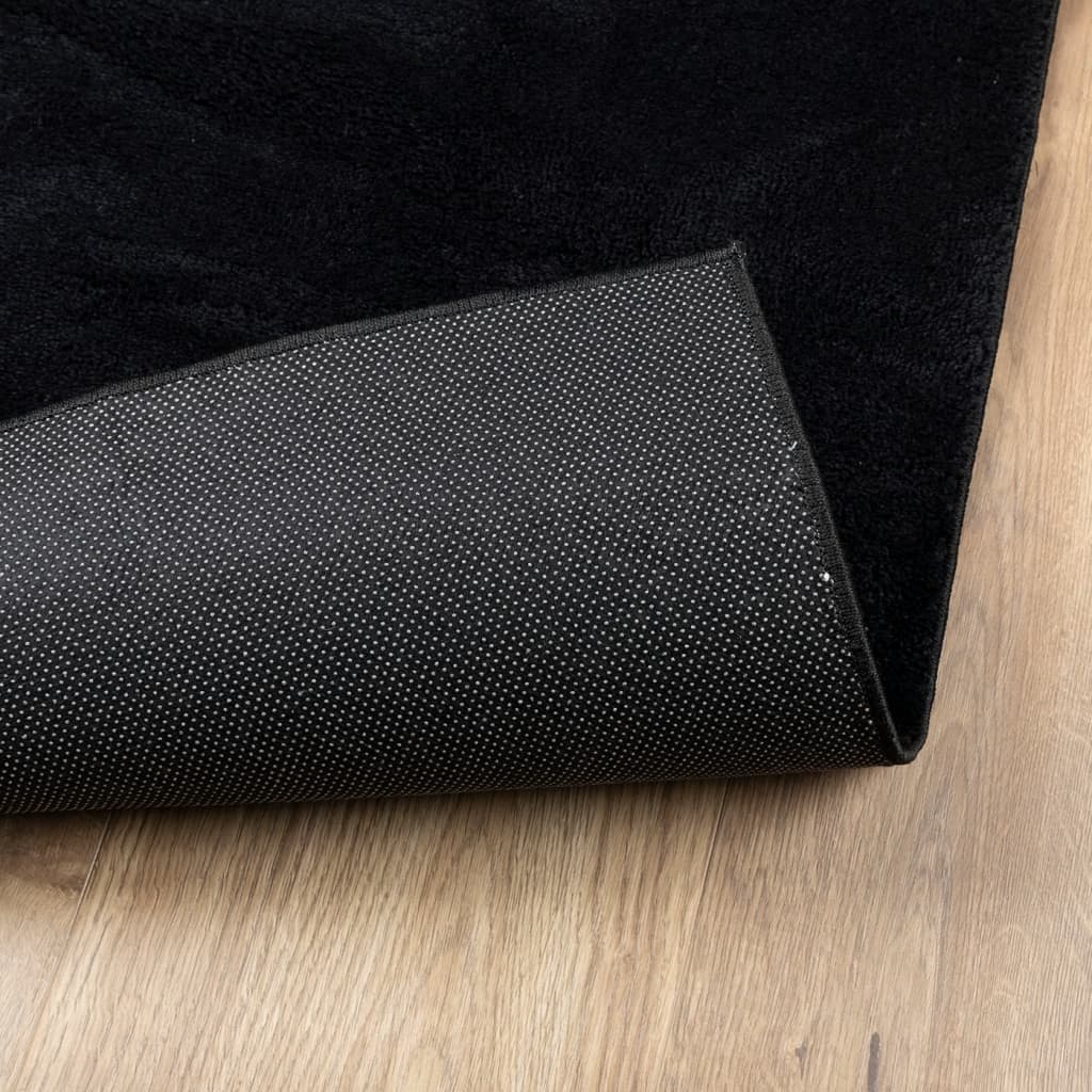 Tepih OVIEDO kratkih vlakana crni 240 x 240 cm