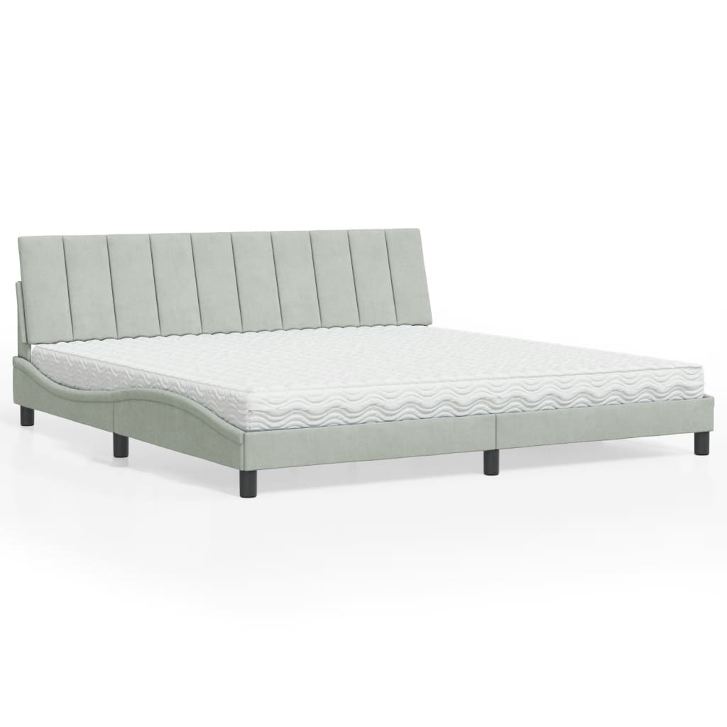 Krevet s madracem Hanko svjetlosivi 200x200 cm baršunasti