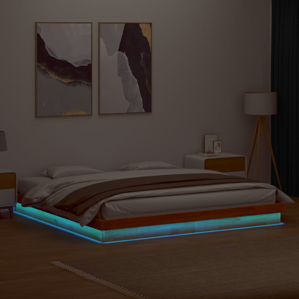 LED okvir kreveta voštano smeđi 200x200 cm od masivne borovine