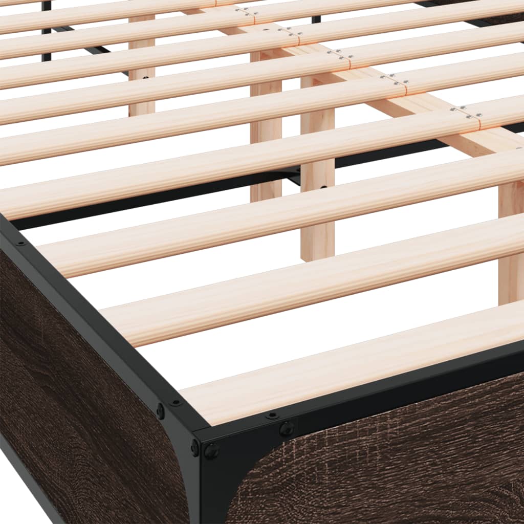 Okvir kreveta boja hrasta 120x200 cm konstruirano drvo i metal