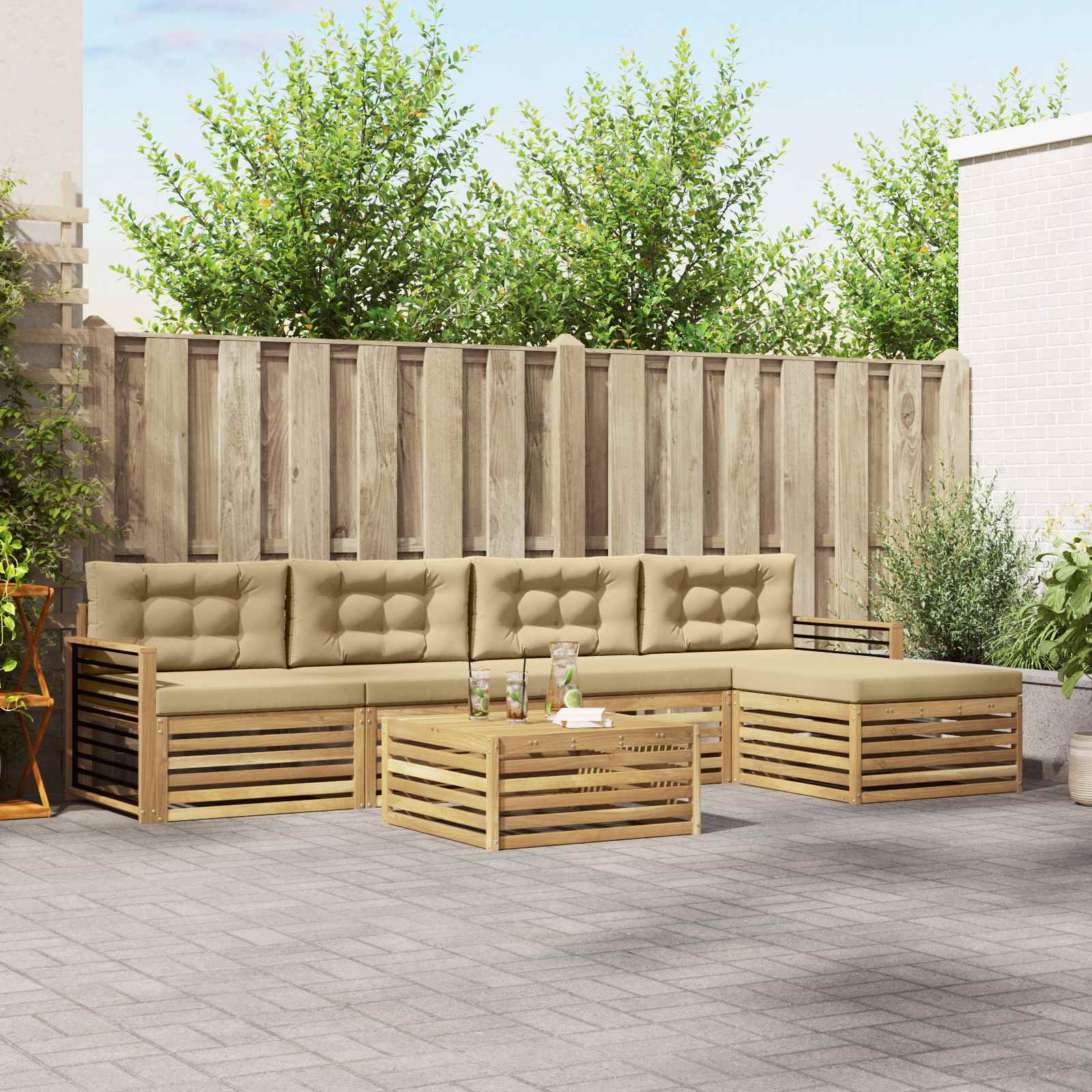 Set vanjskih sofa s jastukom 7 pcs Bijela i bež Poliester