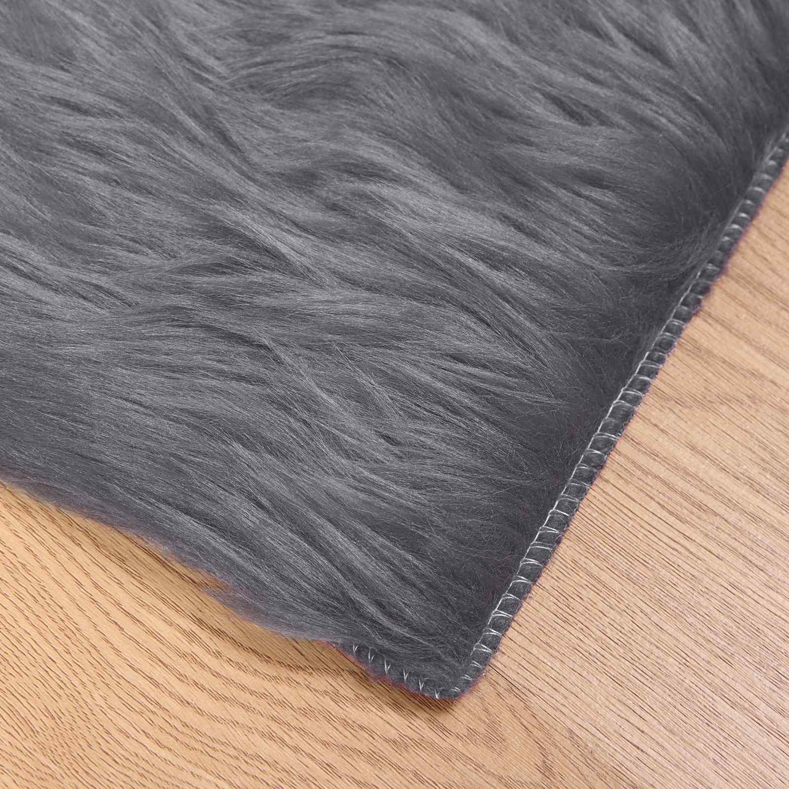 Tepih od umjetne ovčje kože TAFALLA Antracit 120 x 170 cm