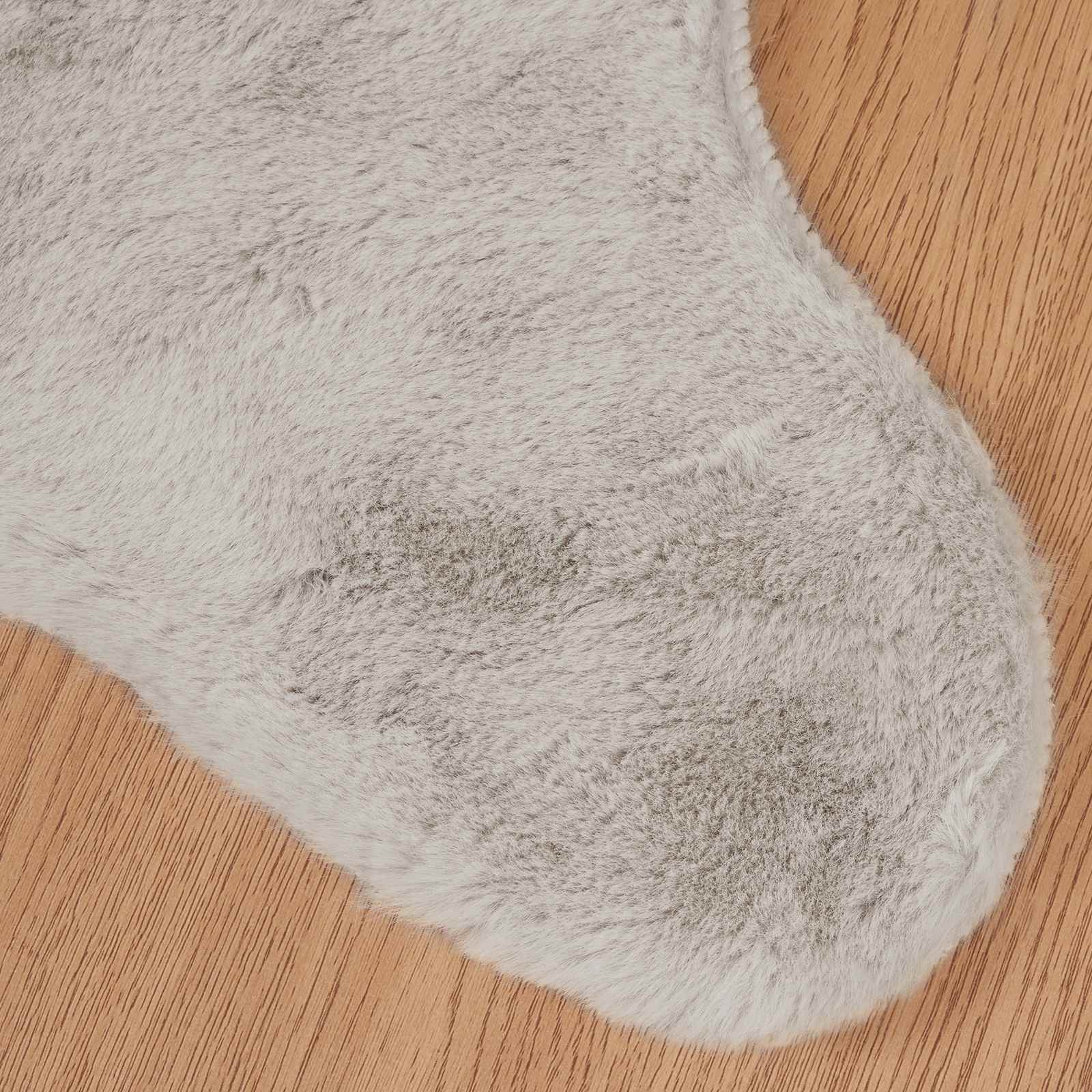 Protuklizni tepih od umjetnog zečjeg krzna OLITE Bež 50 x 80 cm