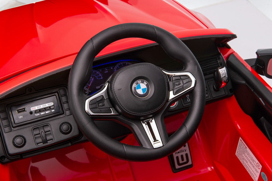 Licencirani auto na akumulator BMW M5 + platofrma za roditelje - crveni/lakirani