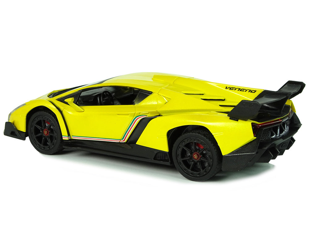 Licencirani auto na daljinsko upravljanje Lamborghini Veneno 2.4 G sa efektima - žuti