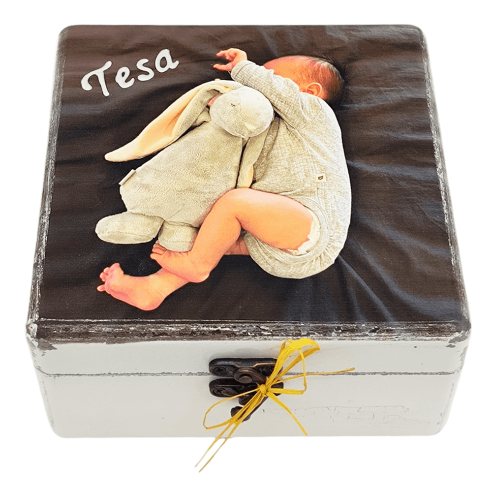Personalizirane škatle s fotografijami – Darilo za krst ali rojstni dan - 16x16x10cm - 19110