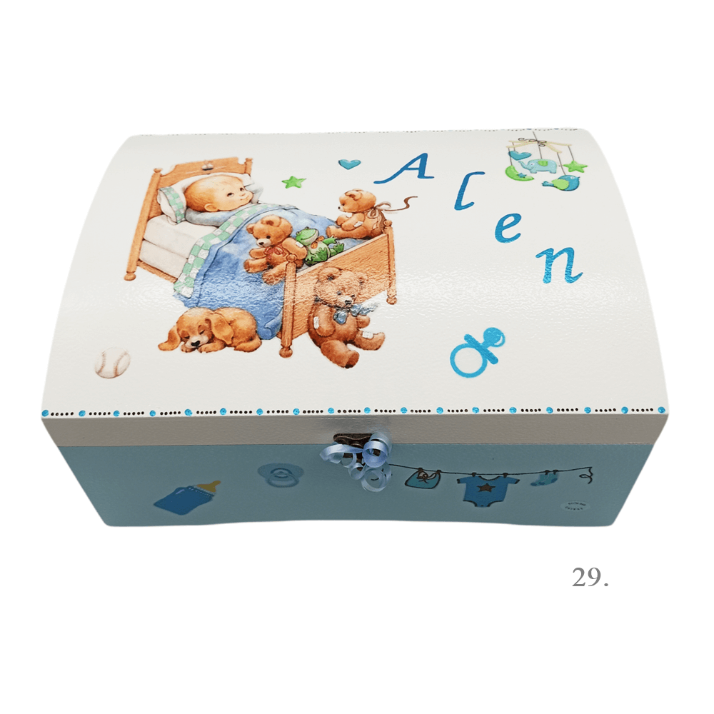 Škatla spominov personalizirana z imenom - darilo za rojstvo, krst ali rojstni dan otroka - 29. 25x35x17cm - 1672