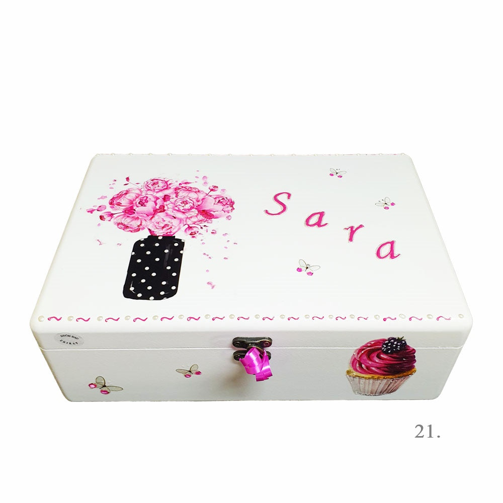 Škatla spominov personalizirana z imenom - darilo za rojstvo, krst ali rojstni dan otroka - 21. 20x30x10cm - 154138