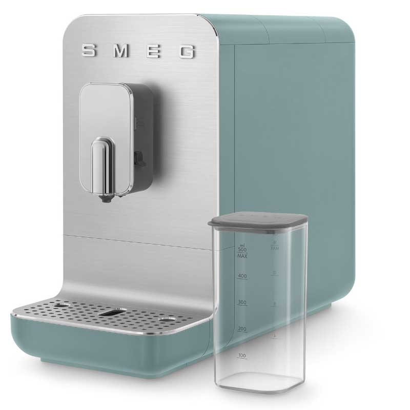 Smeg BCC13EGMEU Automatski espresso aparat