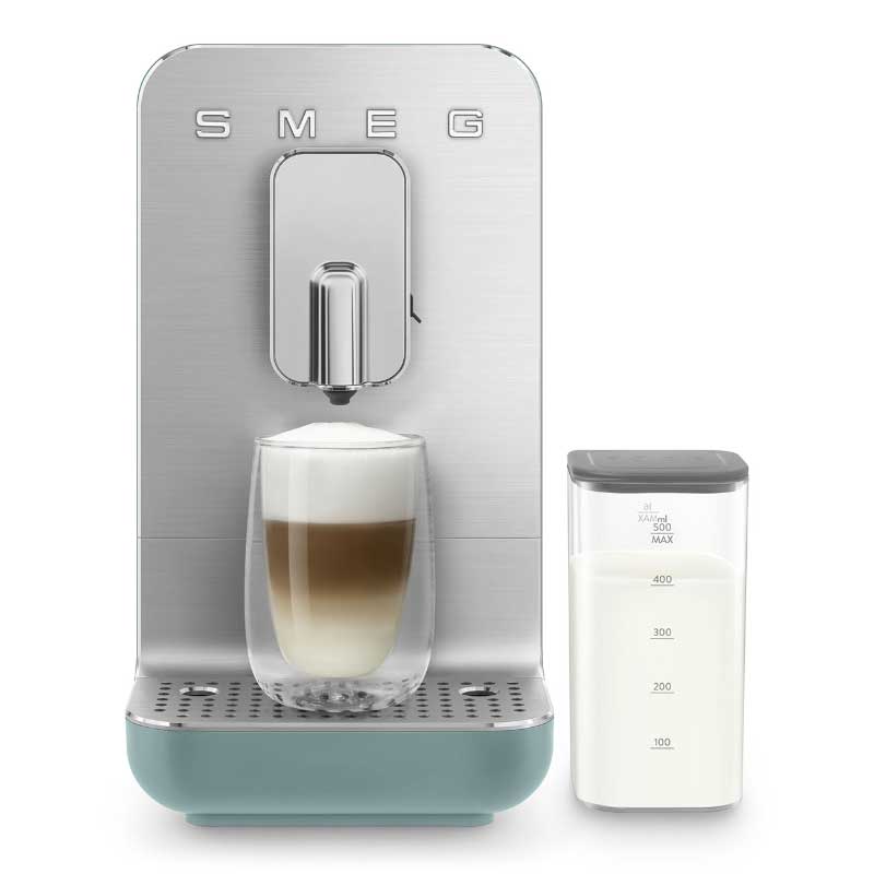 Smeg BCC13EGMEU Automatski espresso aparat