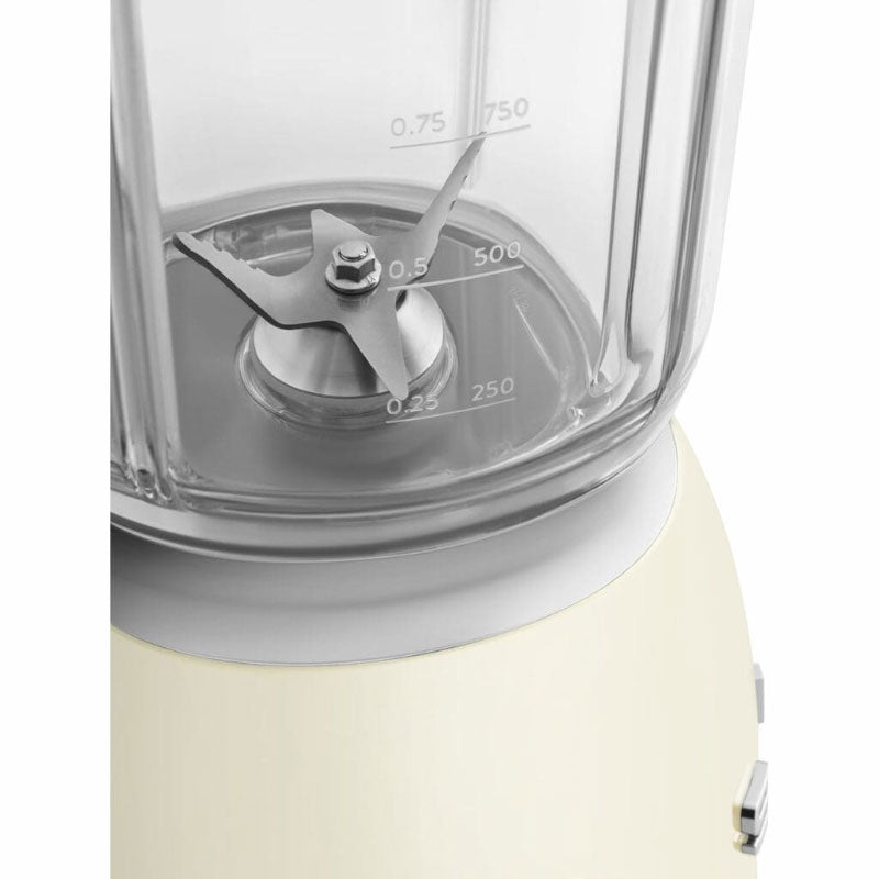 Smeg BLF03CREU Blender