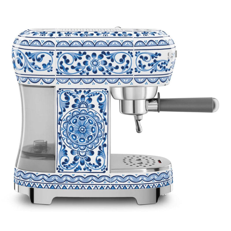 Smeg ECF02DGBEU Aparat za kavu