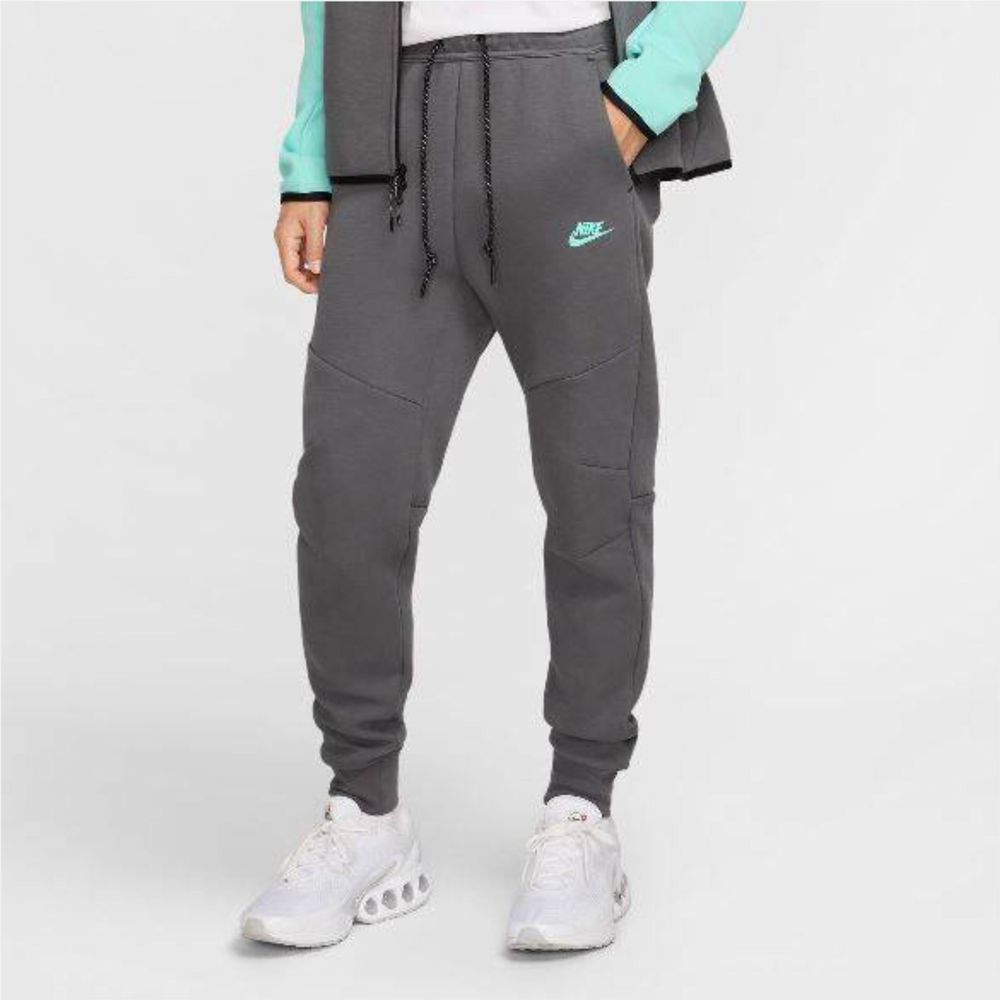 Donji dio trenirke — NIKE