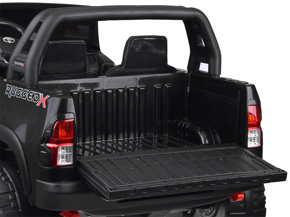 Toyota Hilux AKU dvosjed 4×4 crni