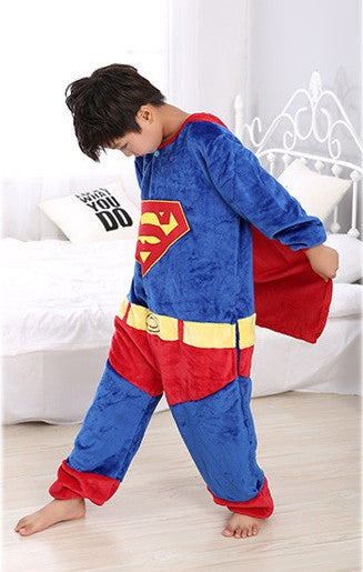 Dječji plišani kombinezon sa likom super junaka po izboru - Superman, Spiderman